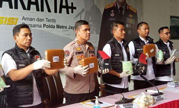 Polda Metro Ungkap 1.517 Kasus Narkoba Selama 3 Bulan, 387 Kg Narkoba Disita Polda Metro Ungkap 1.517 Kasus Narkoba Selama 3 Bulan, 387 Kg Narkoba Disita