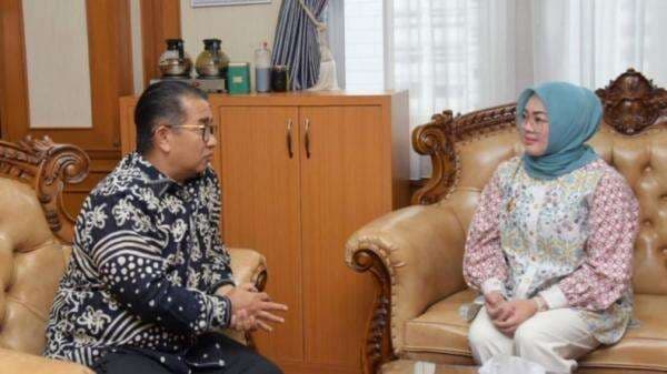 Bertemu Dirjen Otda, Wali Kota Kendari Dorong Percepatan Pembangunan dan Inovasi Pelayanan Publik Bertemu Dirjen Otda, Wali Kota Kendari Dorong Percepatan Pembangunan dan Inovasi Pelayanan Publik