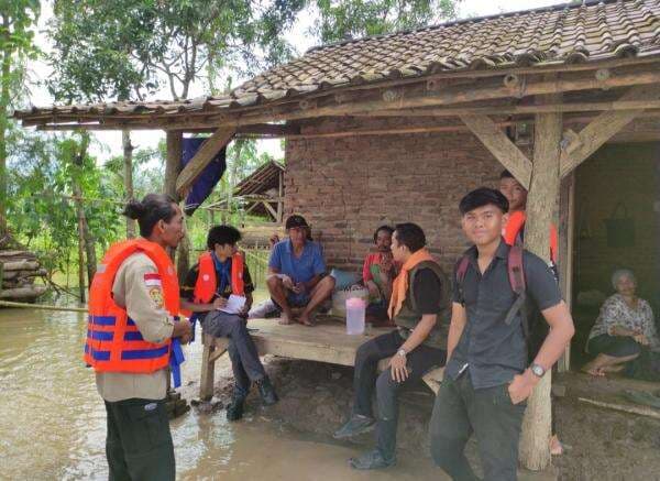 Kelompok UKM Mahasiswa di Banten Gelar Aksi Penggalangan dana di Pandeglang