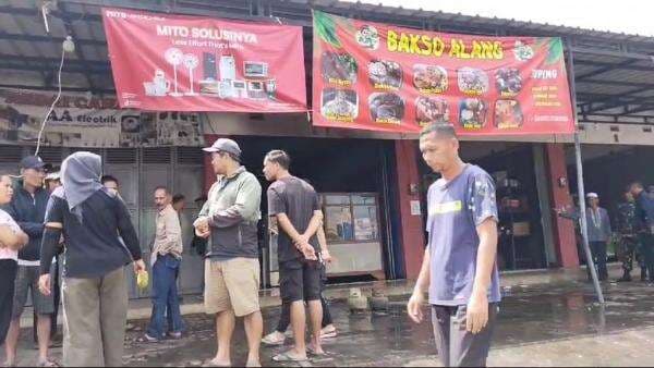 Diduga Tabung Gas Melon Meledak, Penjual Bakso dan 3 Pegawainya Alami Luka Bakar