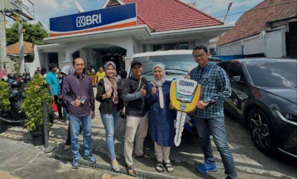 Wow! Nasabah BRI BO Kusuma Bangsa Menangkan Mobil di Undian PHS