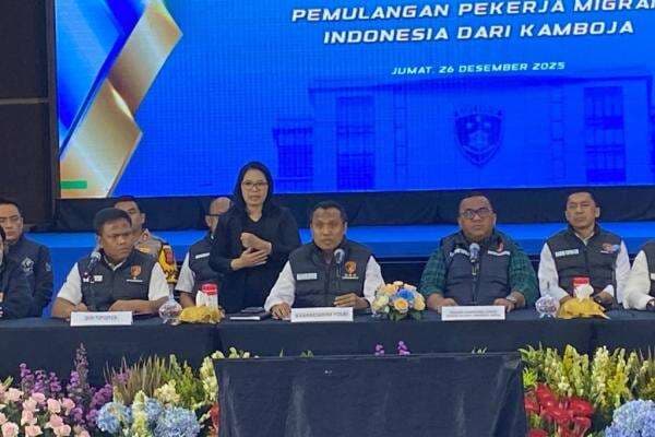 Bareskrim Ungkap Sudah Kantongi Aktor Intelektual TPPO 9 WNI di Kamboja Bareskrim Ungkap Sudah Kantongi Aktor Intelektual TPPO 9 WNI di Kamboja