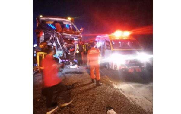 Kecelakaan Hari Ini! Bus Vs Truk di Tol Cipularang, 2 Orang Tewas