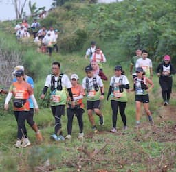 Perbedaan Trail Running dan Cross Country, Apa yang Membuat Kedua Olahraga Lari Ini Unik?