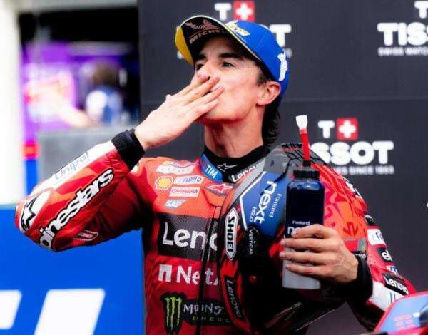 Meski Banyak Tawaran Menggoda, Kesetiaan Marc Marquez di Ducati Tak Tergoyahkan oleh Uang Meski Banyak Tawaran Menggoda, Kesetiaan Marc Marquez di Ducati Tak Tergoyahkan oleh Uang