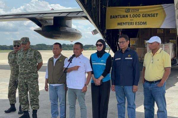 Listrik 35.000 Rumah di Aceh Belum Nyala, Kementerian ESDM Kirim 1.000 Genset Listrik 35.000 Rumah di Aceh Belum Nyala, Kementerian ESDM Kirim 1.000 Genset