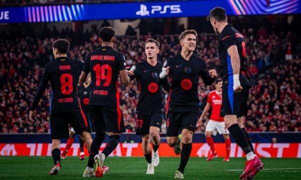 Hasil Bola Tadi Malam: Barcelona Menang Drama 9 Gol Lawan Benfica, Liverpool Sikat Lille 2-1