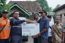 PT KAI Daop 4 Semarang Menyalurkan Bantuan untuk Korban Banjir di Desa Papanrejo, Gubug