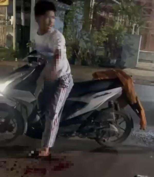 Tawuran Rutin Pemuda di Cilewo Telagasari Bikin Warga Resah Tawuran Rutin Pemuda di Cilewo Telagasari Bikin Warga Resah