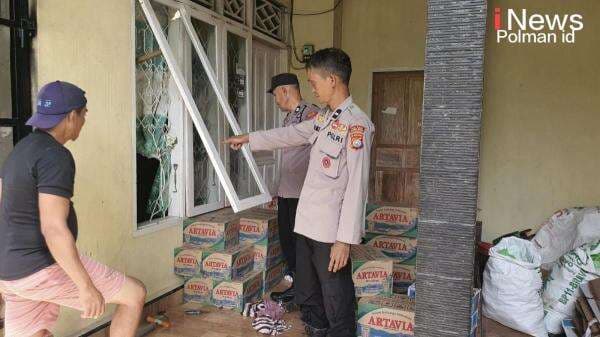 Rumah Kosong Dibobol Maling, Polisi Gerak Cepat ke TKP Rumah Kosong Dibobol Maling, Polisi Gerak Cepat ke TKP