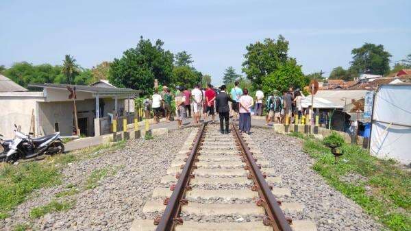 Kecelakaan Hari Ini, Pejalan Kaki di Sukaluyu Keseret Kereta Api Hingga 15 Meter