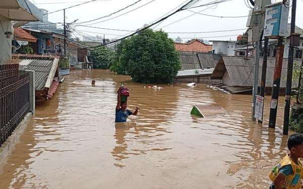 Begini Langkah Antisipasi Banjir di Jakarta ala Pramono Begini Langkah Antisipasi Banjir di Jakarta ala Pramono
