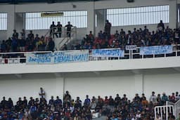 PSIS Semarang Dipermalukan Malut United, Teriakan YS Out Menggema di Stadion Jatidiri