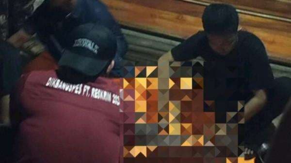 Usai Cekcok di Whatsapp dengan Kekasih, Pelajar SMA di Kolaka Utara Ditemukan Tewas Tergantung Usai Cekcok di Whatsapp dengan Kekasih, Pelajar SMA di Kolaka Utara Ditemukan Tewas Tergantung