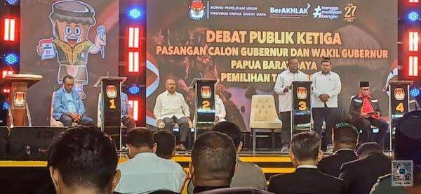 Debat Publik Pamungkas Pilgub Papua Barat Daya: Panggung Adu Gagasan Lima Paslon