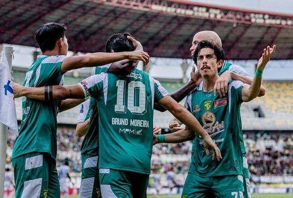 Hasil Persebaya Surabaya vs Persijap Jepara di Super League 2025-2026: Bajul Ijo Benamkan Tamunya 4-0 Hasil Persebaya Surabaya vs Persijap Jepara di Super League 2025-2026: Bajul Ijo Benamkan Tamunya 4-0