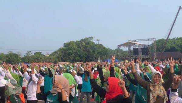 Sugiri-Lisdyarita Gelar Senam Bersama Bareng Emak-Emak Ponorogo di Terakhir Kampanye