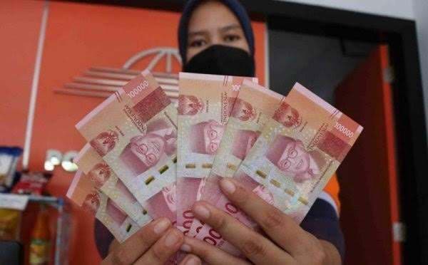 Bansos Rp300.000 untuk Warga Jakarta Cair di Desember 2025, Ini Penerimanya Bansos Rp300.000 untuk Warga Jakarta Cair di Desember 2025, Ini Penerimanya