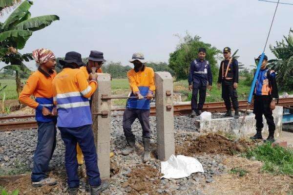 127 Perlintasan Tak Terjaga Jadi Fokus Keselamatan KAI Daop 4 Semarang 