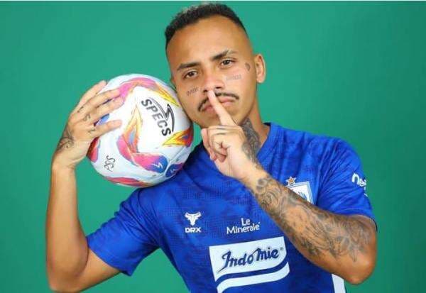 Fernandinho Curhat soal Gaji usai Dilepas Manajemen PSIS Semarang: My Salary Never! Fernandinho Curhat soal Gaji usai Dilepas Manajemen PSIS Semarang: My Salary Never!