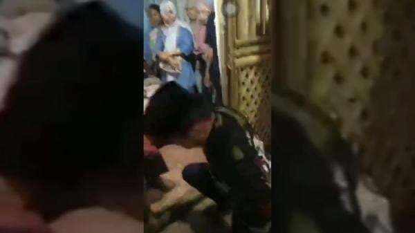 Tragis! Pria di Maros Tewas Tertikam Badik Sendiri saat Ritual Tarian Angngaru di Acara Pernikahan Tragis! Pria di Maros Tewas Tertikam Badik Sendiri saat Ritual Tarian Angngaru di Acara Pernikahan