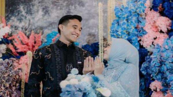 So Sweet! Rizky Ridho Lamar Sang Kekasih Sendy Aulia