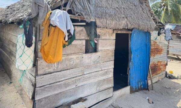 Gerebek Rumah Warga Selayar, Polisi Gagalkan Praktik Bom Ikan di Taman Nasional Takabonerate Gerebek Rumah Warga Selayar, Polisi Gagalkan Praktik Bom Ikan di Taman Nasional Takabonerate