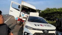 3 Orang Meninggal, Mobil Kru Tv One Ditabrak Truk saat Menepi di Tol Pemalang