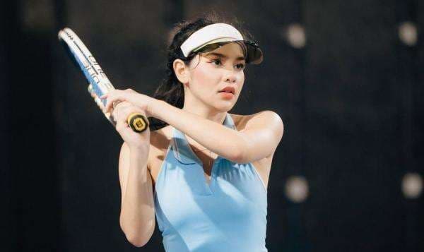 Profil dan Agama Davina Karamoy, Pemeran Rani di Ipar Adalah Maut Profil dan Agama Davina Karamoy, Pemeran Rani di Ipar Adalah Maut