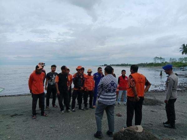 Warga Mateng Diduga Hilang di Atas Rompong Ikan, Tim Gabungan Lakukan Pencarian