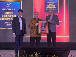 Konsisten Berikan Layanan Prima, JNE Raih Indonesia Most Trusted Companies Award 2024