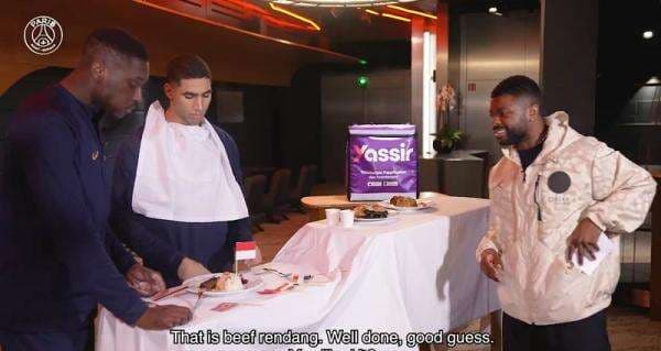 Pemain PSG Cicipi Makanan Khas Ramadhan, Ada Rendang dari Indonesia Pemain PSG Cicipi Makanan Khas Ramadhan, Ada Rendang dari Indonesia