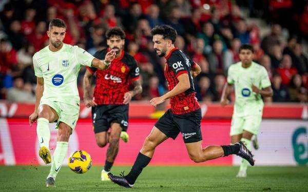 Hasil Bola Tadi Malam: Barca Menang Telak atas Mallorca, AC Milan Pesta Gol Hasil Bola Tadi Malam: Barca Menang Telak atas Mallorca, AC Milan Pesta Gol