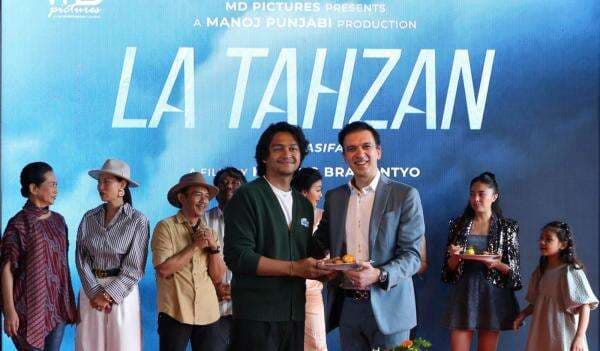 "Ipar Adalah Maut" Sukses, Deva Mahenra Kembali Perankan Tokoh Perselingkuhan di Film "La Tahzan"