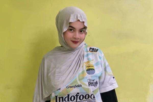 Link Live Streaming Persib Bandung vs PSM Makassar: Bobotoh Cantik Yakin Maung Bandung Menang 2-1 Link Live Streaming Persib Bandung vs PSM Makassar: Bobotoh Cantik Yakin Maung Bandung Menang 2-1