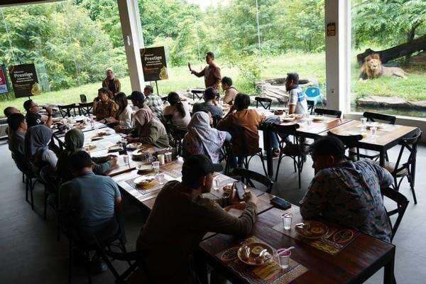 Apresiasi Pelanggan Setia, Telkomsel Jateng-DIY Gelar Intimate Lunch di 6 Kota