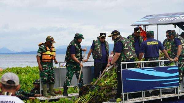 Gaung Kodam I/BB bersama 7 Bupati Sumut Pelihara Ekosistem Kelestarian Danau Toba Gaung Kodam I/BB bersama 7 Bupati Sumut Pelihara Ekosistem Kelestarian Danau Toba
