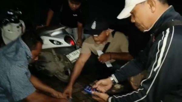 Edarkan Narkoba, Seorang Nelayan di Kendari Sembunyikan Paket Sabu dalam Bungkusan Pisang Edarkan Narkoba, Seorang Nelayan di Kendari Sembunyikan Paket Sabu dalam Bungkusan Pisang