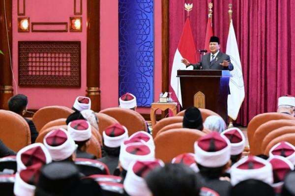 Prabowo Cerita Sosok Gus Dur saat Temui Mahasiswa Indonesia di Al-Azhar