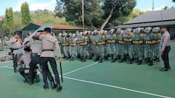 Siap Amankan Pilkada 2024, TNI-Polri Di Polewali Mandar Latihan Bersama Penanggulangan Huru Hara