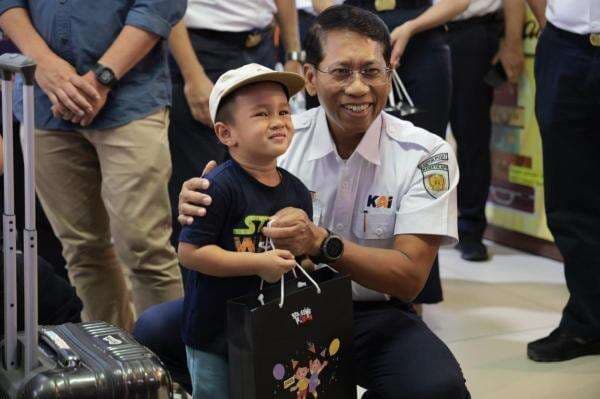 Jalankan Amanat Prabowo, 3 Aspek Ini Jadi Acuan Mudik Aman dan Nyaman Ala KAI Jalankan Amanat Prabowo, 3 Aspek Ini Jadi Acuan Mudik Aman dan Nyaman Ala KAI