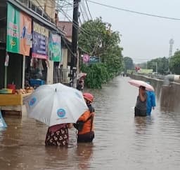 673 Keluarga di Tangsel Terdampak Banjir Imbas Hujan Deras Kemarin