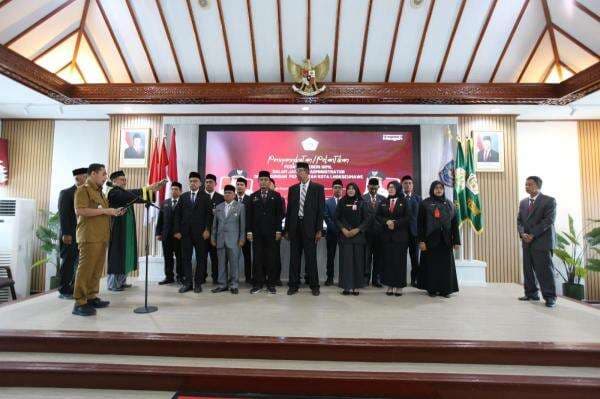 Lantik 15 Pejabat Administrator, Sayuti Tekankan Profesionalisme dan Pelayanan Publik Lantik 15 Pejabat Administrator, Sayuti Tekankan Profesionalisme dan Pelayanan Publik