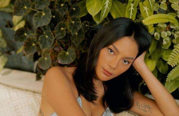 Terungkap Alasan Erika Carlina Sepakat Damai dengan DJ Panda Terungkap Alasan Erika Carlina Sepakat Damai dengan DJ Panda