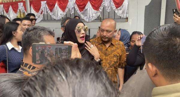 Polisi Tetapkan Doktif Tersangka Kasus Dugaan Pencemaran Nama Baik Polisi Tetapkan Doktif Tersangka Kasus Dugaan Pencemaran Nama Baik