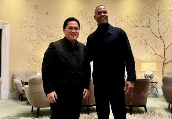 Sore Ini Patrick Kluivert Diperkenalkan: Tantangan Besar Menanti Meneer!