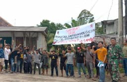 Diduga Tambang Galian C, Warga Mancak Kabupaten Serang Blokade Akses Jalan