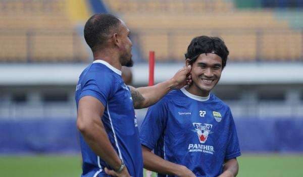 Kembali ke Persib, Zalnando Merasa Pulang ke Rumah