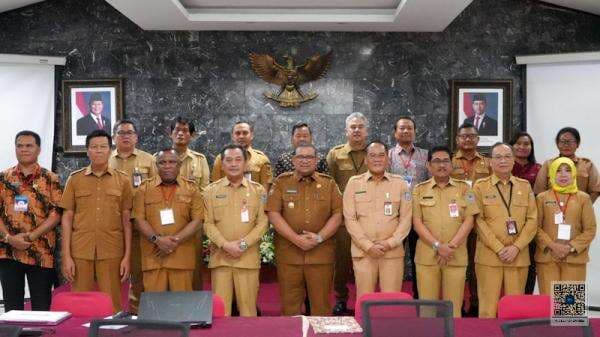 Evaluasi Kinerja Pj Gubernur Papua Barat Daya Triwulan IV Berjalan Lancar