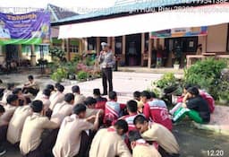 Satlantas Pelalawan  Sosialisasi Tertib Berlalu Lintas di Masa Tahapan Pilkada  ke Siswa